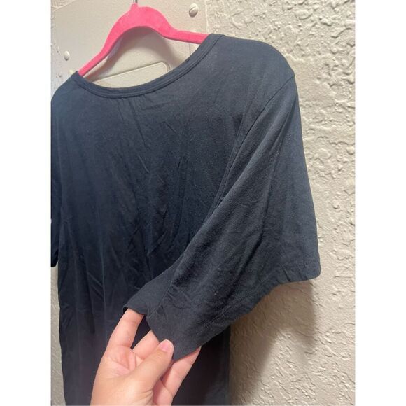 Torrid Black Classic Fit T-Shirt Woman’s Size 3 - Picture 9 of 9